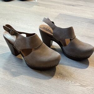 Dansko Taupe Leather Women's Mules